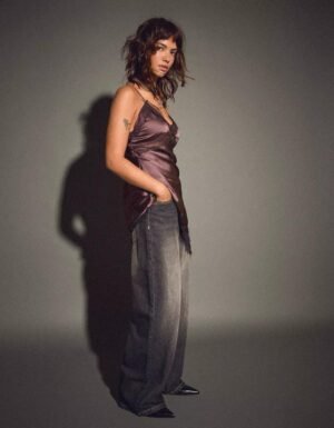 WhatsApp Image 2025-11-30 at 7.04.35 PM (2) Pantalon Demin Deslavado